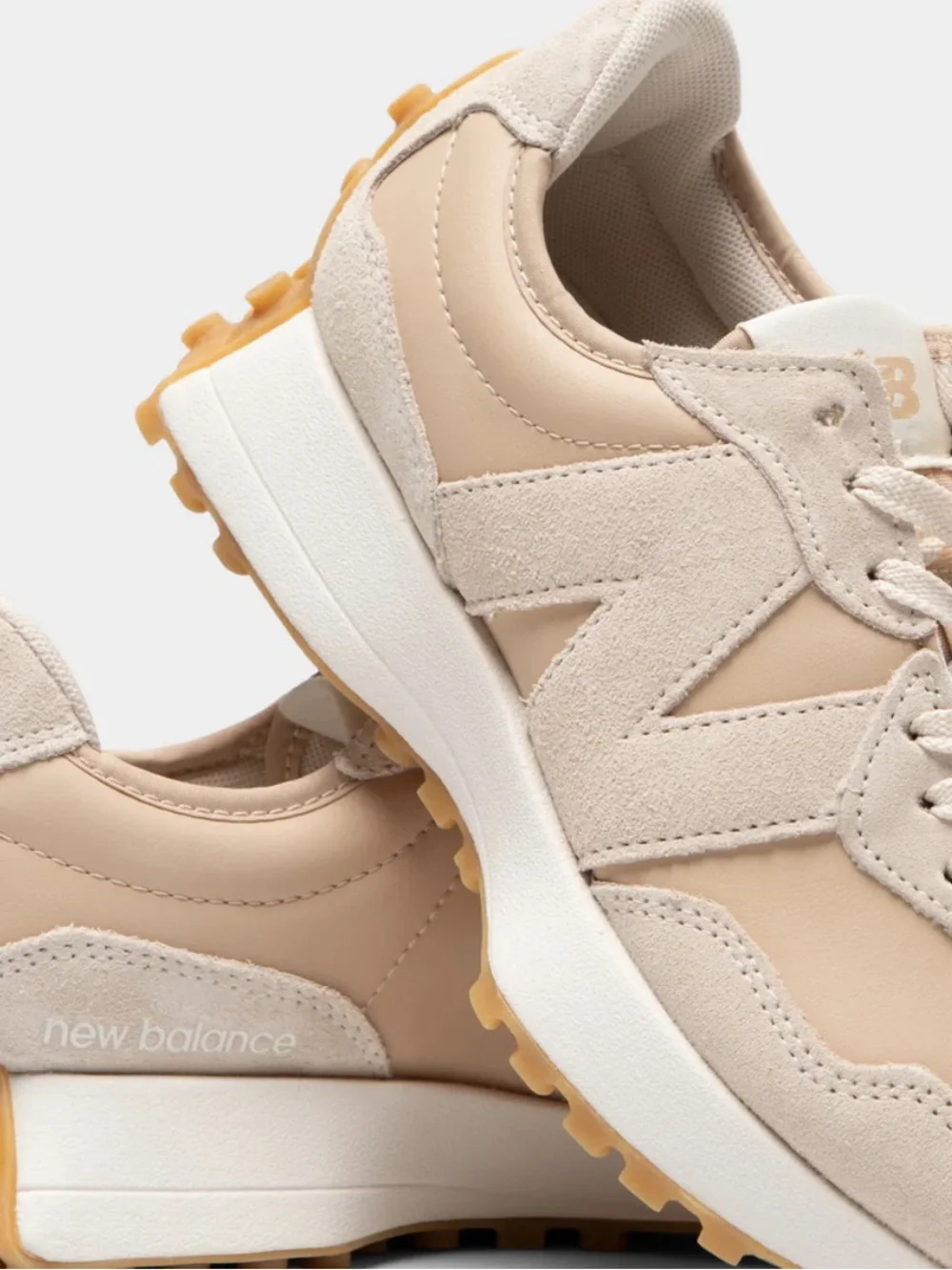 PRE-LOVED NEW BALANCE 327 BISQUE/CLAY SUEDE SNEAKERS - Sz Women’s 9.5/Men’s 8